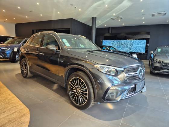 MERCEDES-BENZ GLC 300 2.0 MHEV AMG LINE 4MATIC 9G-TRONIC MERCEDES-BENZ GLC 300 2.0 MHEV AMG LINE 4MATIC 9G-TRONIC